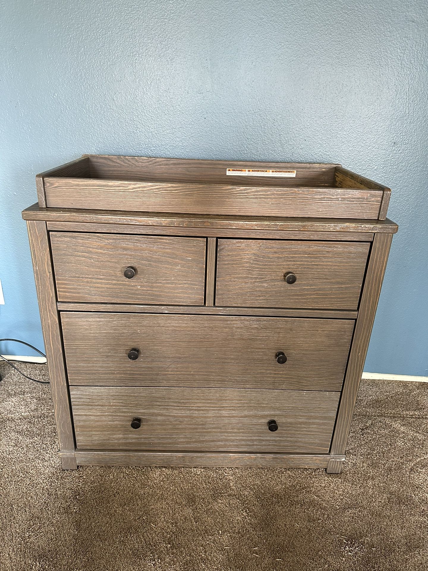 Simmons 4 Drawer Dresser 