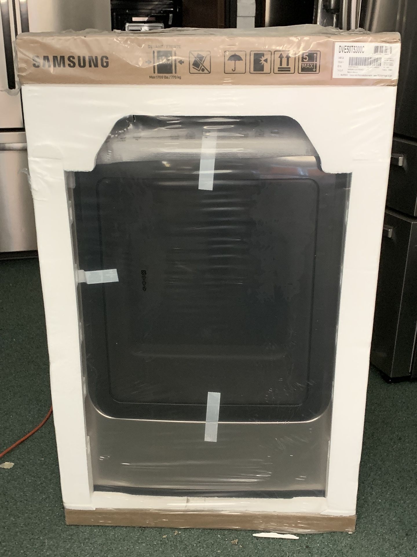 BRAND NEW Samsung Dryer