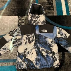 BRAND NEW SUPREME THE NORTH FACE BALTORO COAT JACKET