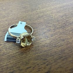 Gold orange stone ring