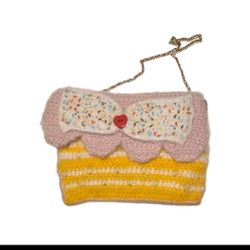Yummy You Bag Cupcake Clutch Twinkie Chan gold toned chain Crochet Handmade Snap