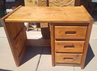 Free Wooden Desk