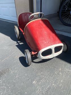 Vintage Murray Fireball Pedal Car