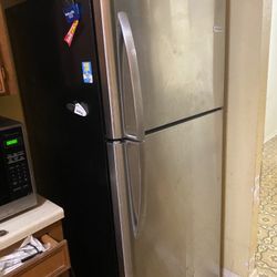Frigidaire Stainless Steel Fridge 
