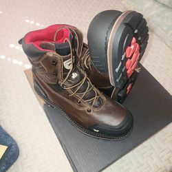 Red Wing / Irish Setter Edgerton XD 8-inch Boots