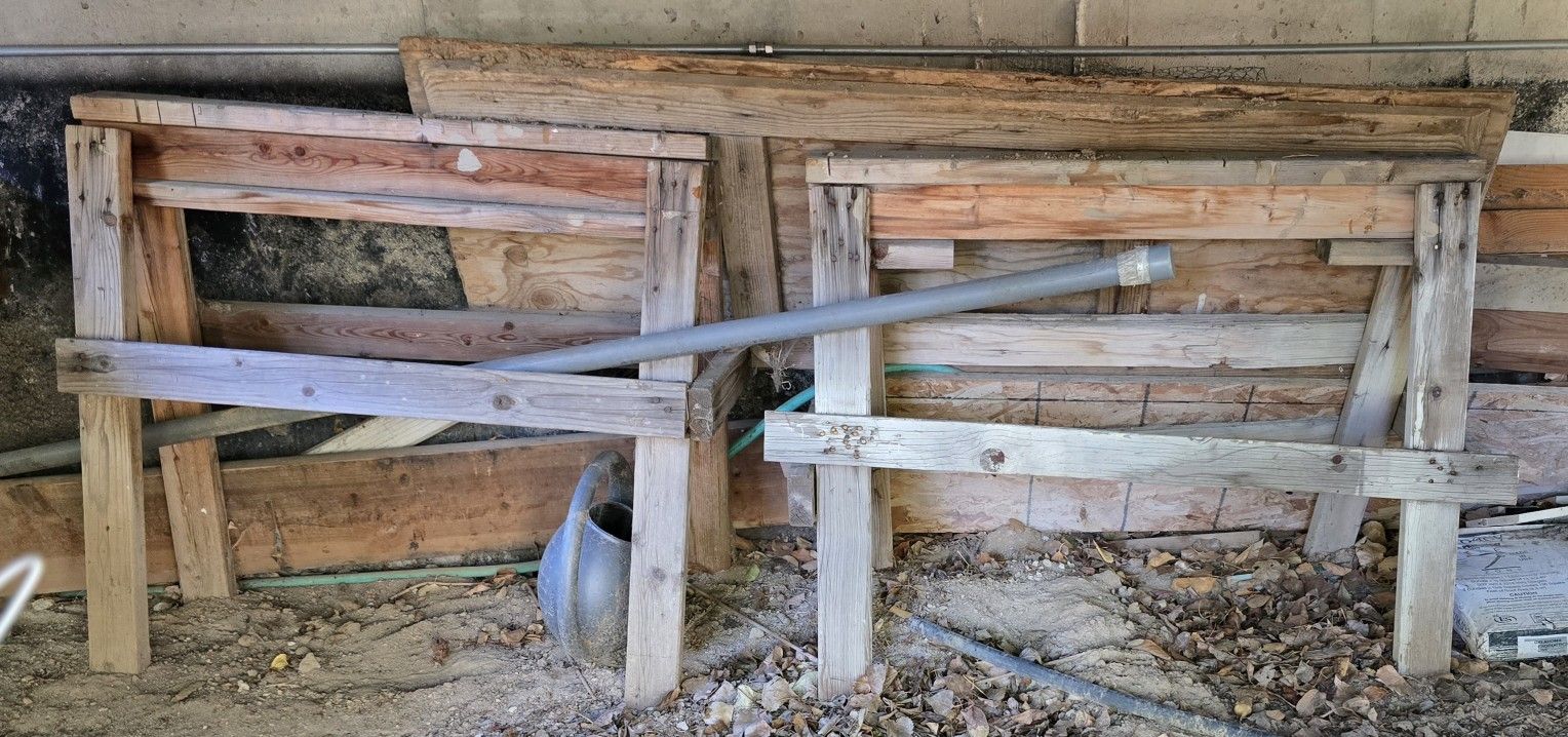 2 Wood Saw Horses