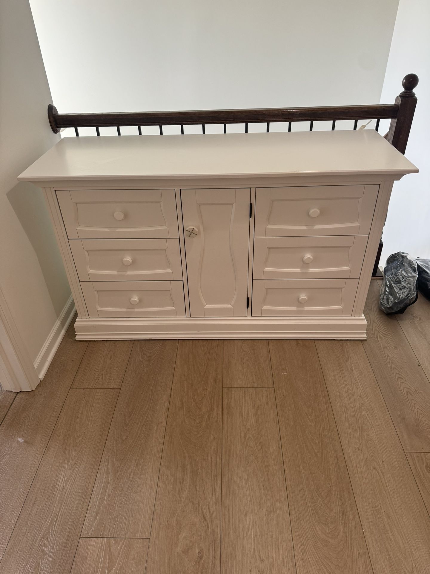 Eco-chic Baby/children’s Dresser