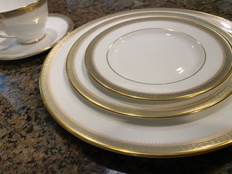 Vintage Fine China Royal Doulton