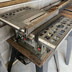 Makita Table Saw 