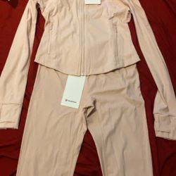 Lululemon cropped Jacket & Pants (Size 4,6,8)