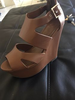 Size 9 Women's wedges