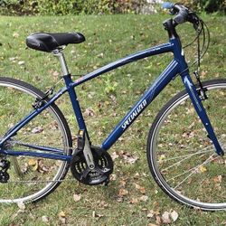 Beautiful Specialized Vita - medium frame (fits riders 5'5" - 5'9")