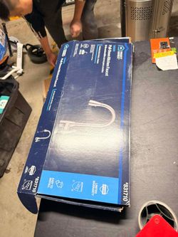 Project Source Tucker Stainless Steel Pull-Down Kitchen Faucet w/ Sprayer – Customer Return