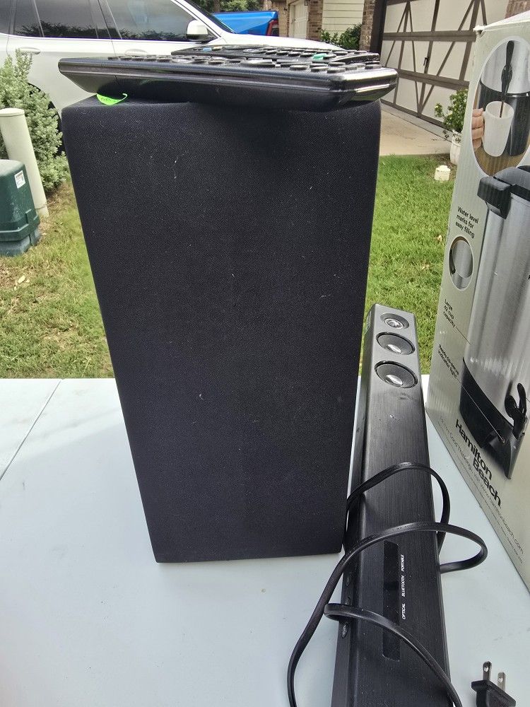 LG SOUND BAR & WOOFER
