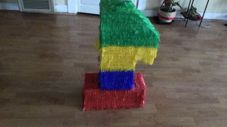 Pinata de sesame st