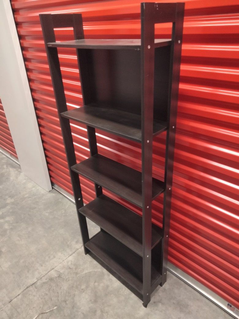 5 Shelve Book Case 25 Inches Wide X 65 Inches Tall $30