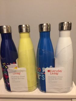 $20 for this 4bottles of water bottle it’s stainless steel it’s all brand new and pick up Gahanna