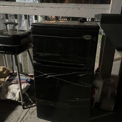 Two Door Mini Fridge with Freezer