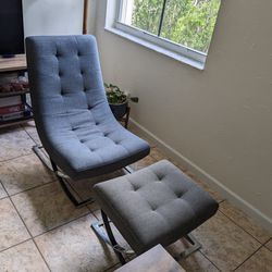 Chaise Lounge Chair And Ottoman 