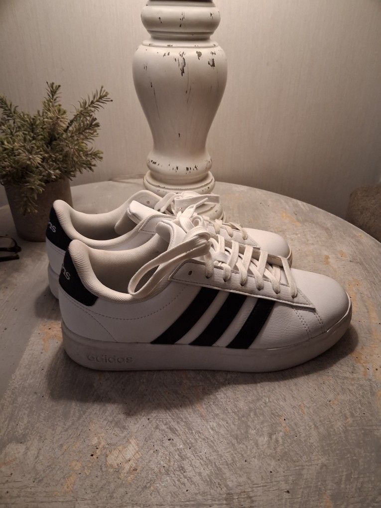 Women's Addidas 3 Black Stripe Cushioned Soul Tennis Shie