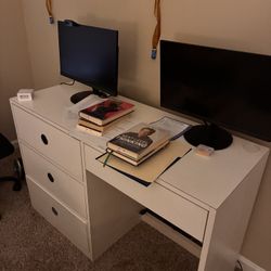 Furniture, I am moving out