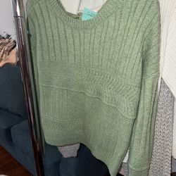 Francesca‘s brand new sweaters