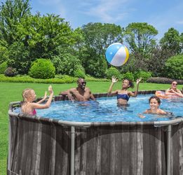 Costco pool - used only 1 year, no defects
