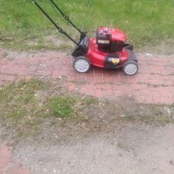 Troy-Bilt Push  Lawn Mower 6.75 HP