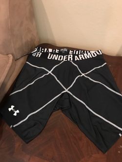 Under Armour compression shorts XLG