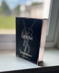 Yves Saint Laurent black Opium