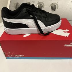 Boys Puma Size 2