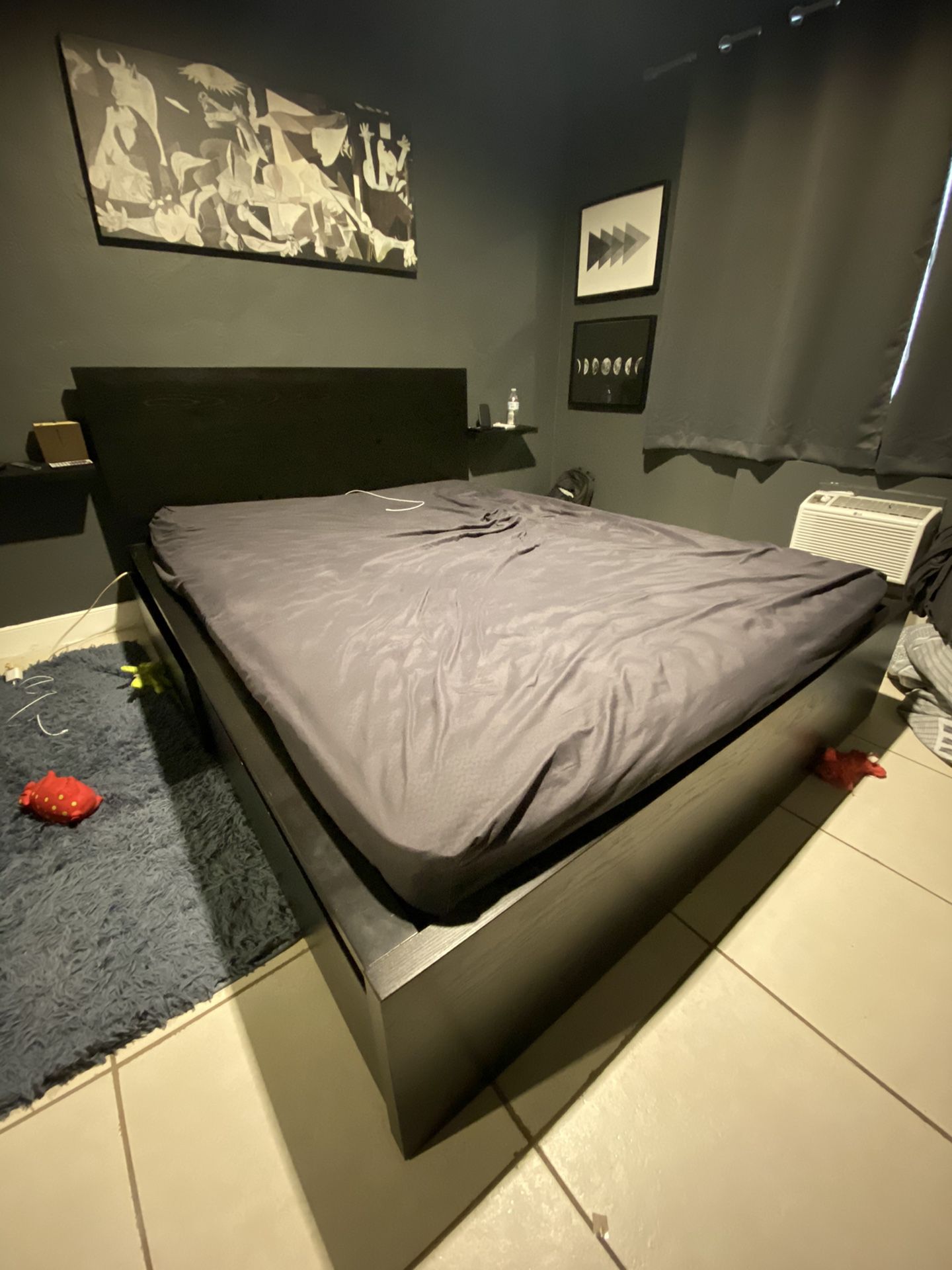 Modern platform Bed
