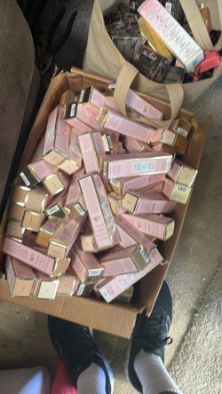 Liquified long wear lipstick/ full coverage fresh glow foundation