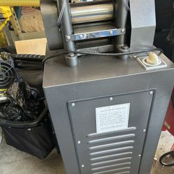 Electric metals rolling machine - new, never used 