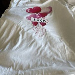 Love Women’s T shirt New 