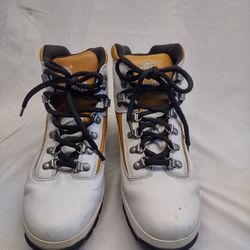 Timberland Men's Hiking Boots Size 9 