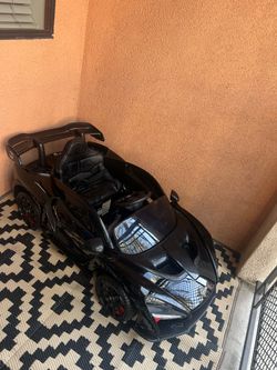 McLaren Eletric car for kids