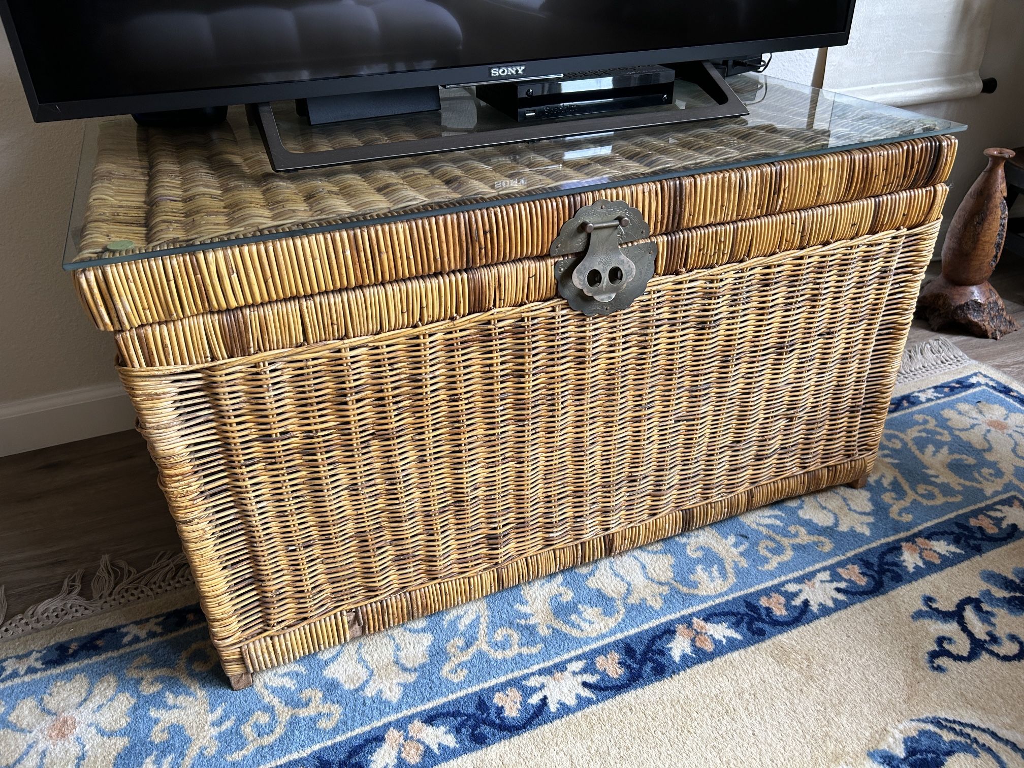 Fabulous Vintage Wicker Trunk Coffee Table with Storage and Glass Top Boho Chic Bohemian Woven