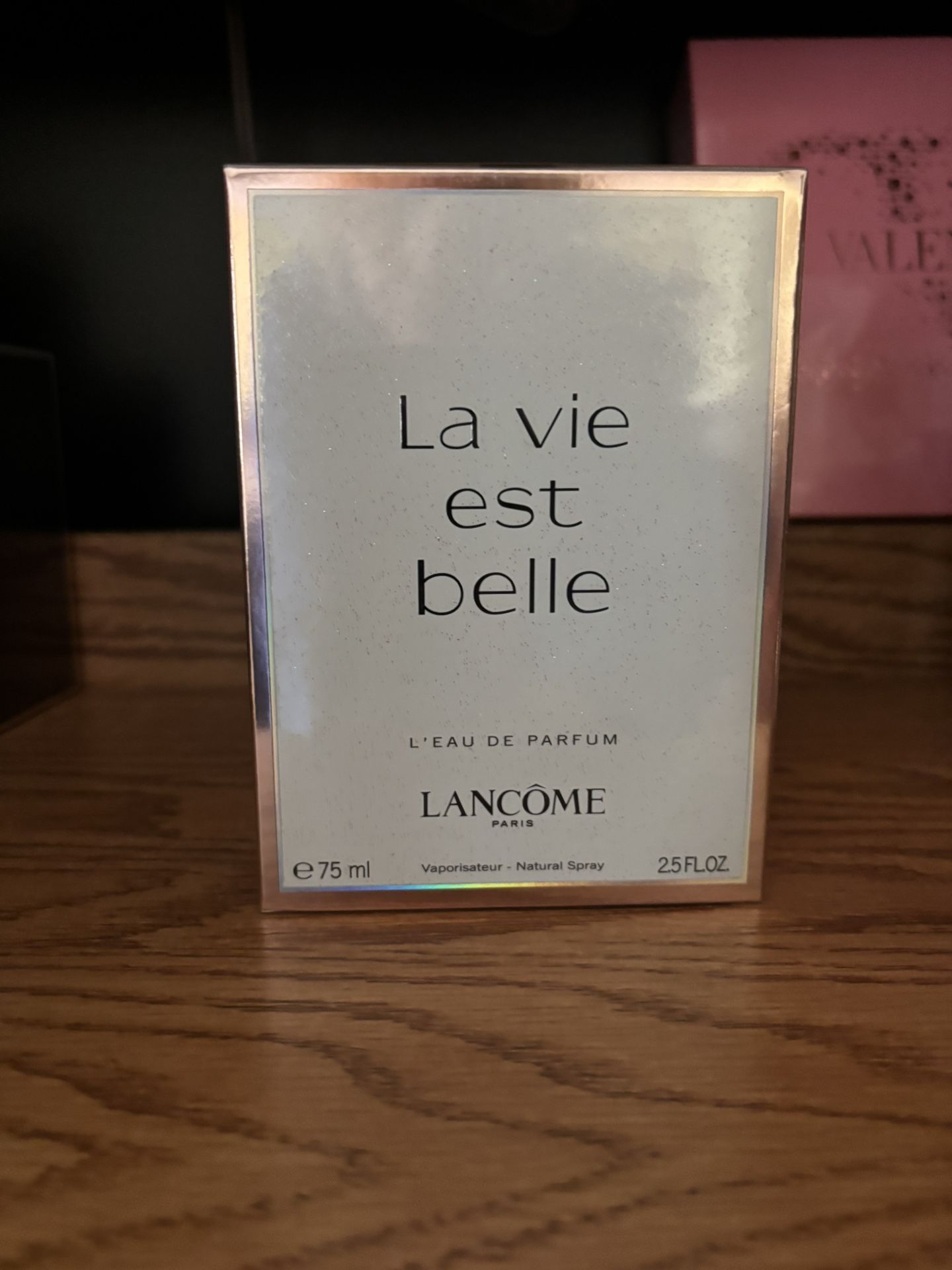 La Vie Est Belle