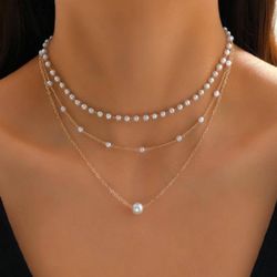 Beautiful Pear Necklace