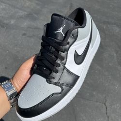 Nike Air Jordan 1 Low Shadow Toe Size11