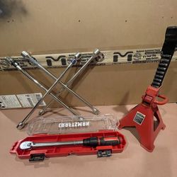 Craftsman 3/8” torque wrench 20/100 Ft-lb And Other Misc Tools