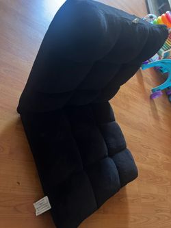 Gaming chair