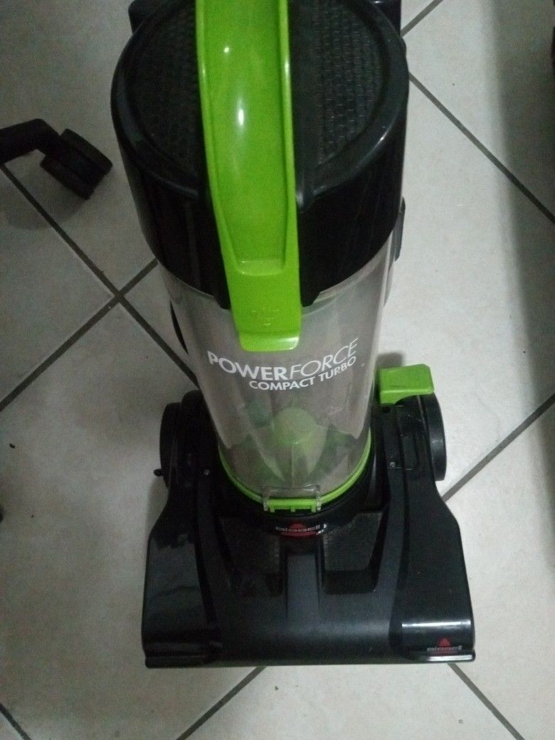 Bissell POWERFORCE COMPACT TURBO VACUUM CLEANER
