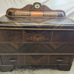 Art deco Waterfall Cedar Chest