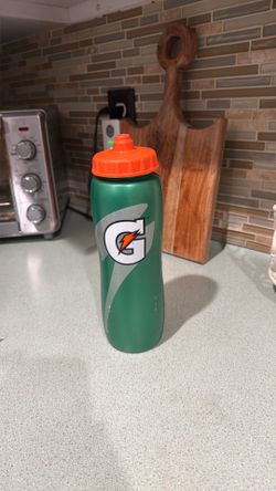 Gatorade water bottle