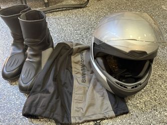 Bmw Helmet And Boots