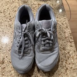 Nike Air Max 90 Triple Grey Size 11