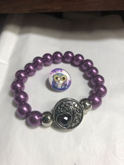 Purple faux pearl snap button bracelet