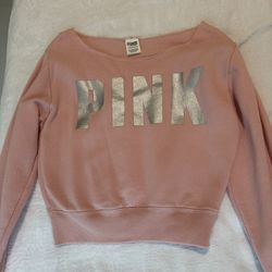 Pink long sleeve Size XS runs like a S